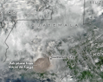 Image of the eruption and resulting ash plume of the Volcan de Fuego in Guatemala captured by the NOAA/NASA Suomi National Polar-orbiting Partnership satellite on 3 June 2018. Image: NASA Earth Observatory